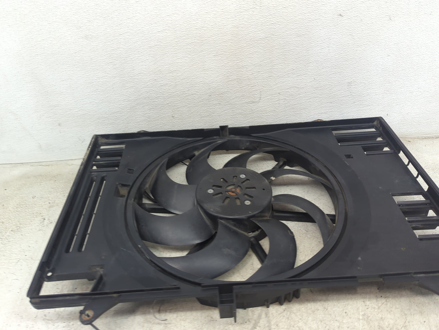 2023 Mazda Cx-9 Electric Radiator Cooling Fan Motor Assembly P/N:PA6-GF30 Fits OEM Used Auto Parts - Oemusedautoparts1.com