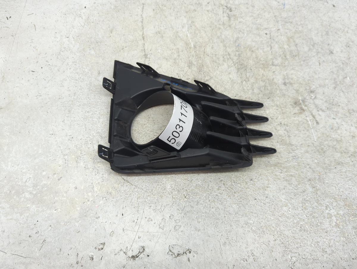 2022-2022 Mitsubishi Mirage Front Grille Bumper Not Included Black - Oemusedautoparts1.com
