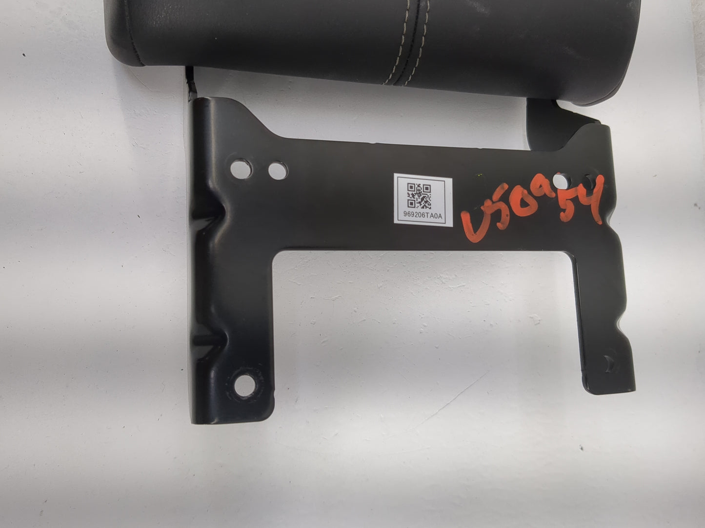 2023 Nissan Pathfinder Center Console Armrest Cover Lid P/N:969206TA0A Fits OEM Used Auto Parts - Oemusedautoparts1.com