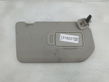 2021-2022 Nissan Rogue Sun Visor Shade Replacement Passenger Right Mirror Fits Fits 2021 2022 OEM Used Auto Parts