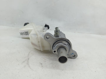 2021-2022 Nissan Rogue Brake Master Cylinder
