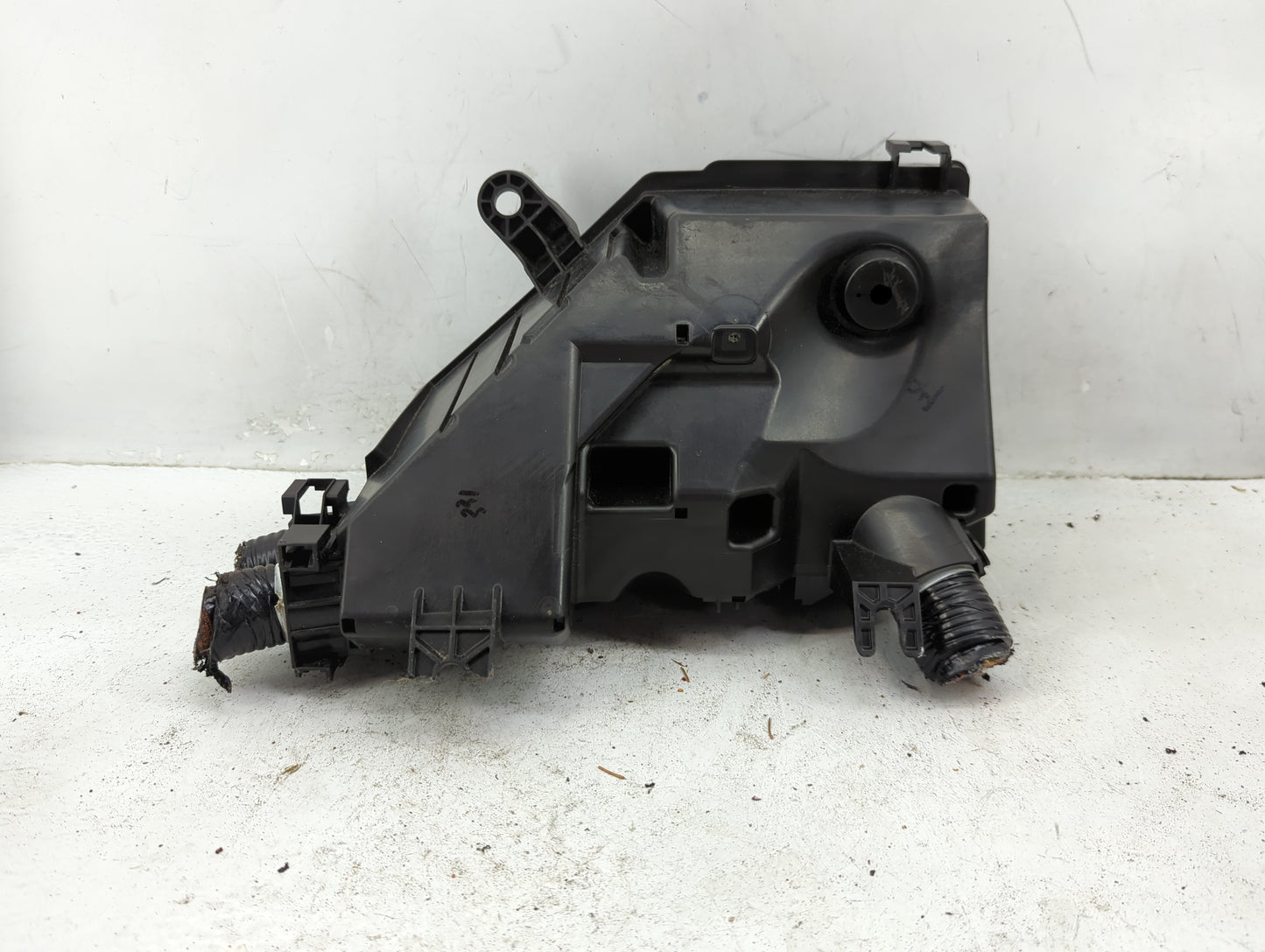 2021-2022 Nissan Rogue Fusebox Fuse Box Panel Relay Module Fits Fits 2021 2022 OEM Used Auto Parts - Oemusedautoparts1.com