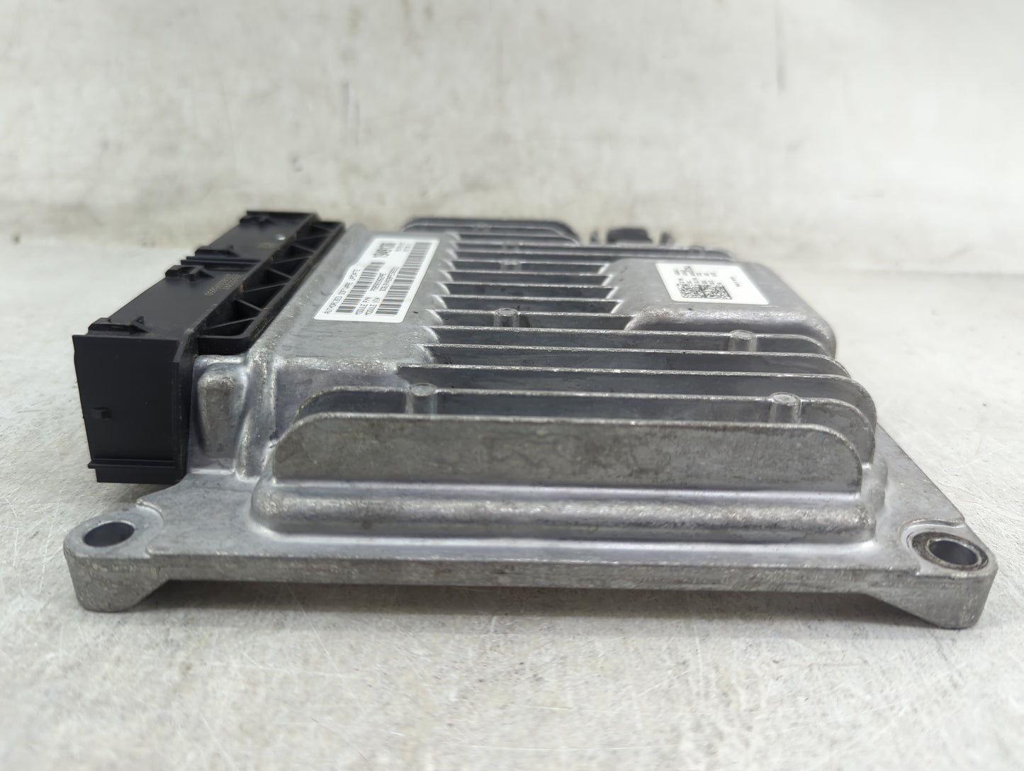 2022 Ram Promaster 1500 PCM Engine Control Computer ECU ECM PCU OEM P/N:68540972AJ Fits OEM Used Auto Parts - Oemusedautopar