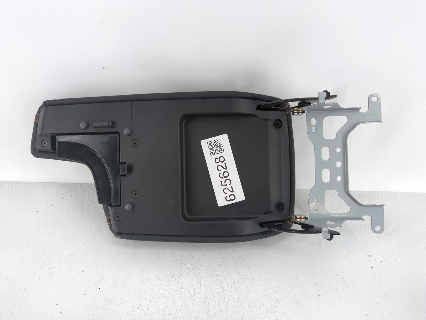 2023 Subaru Xv Center Console Armrest Cover Lid Black - Oemusedautoparts1.com