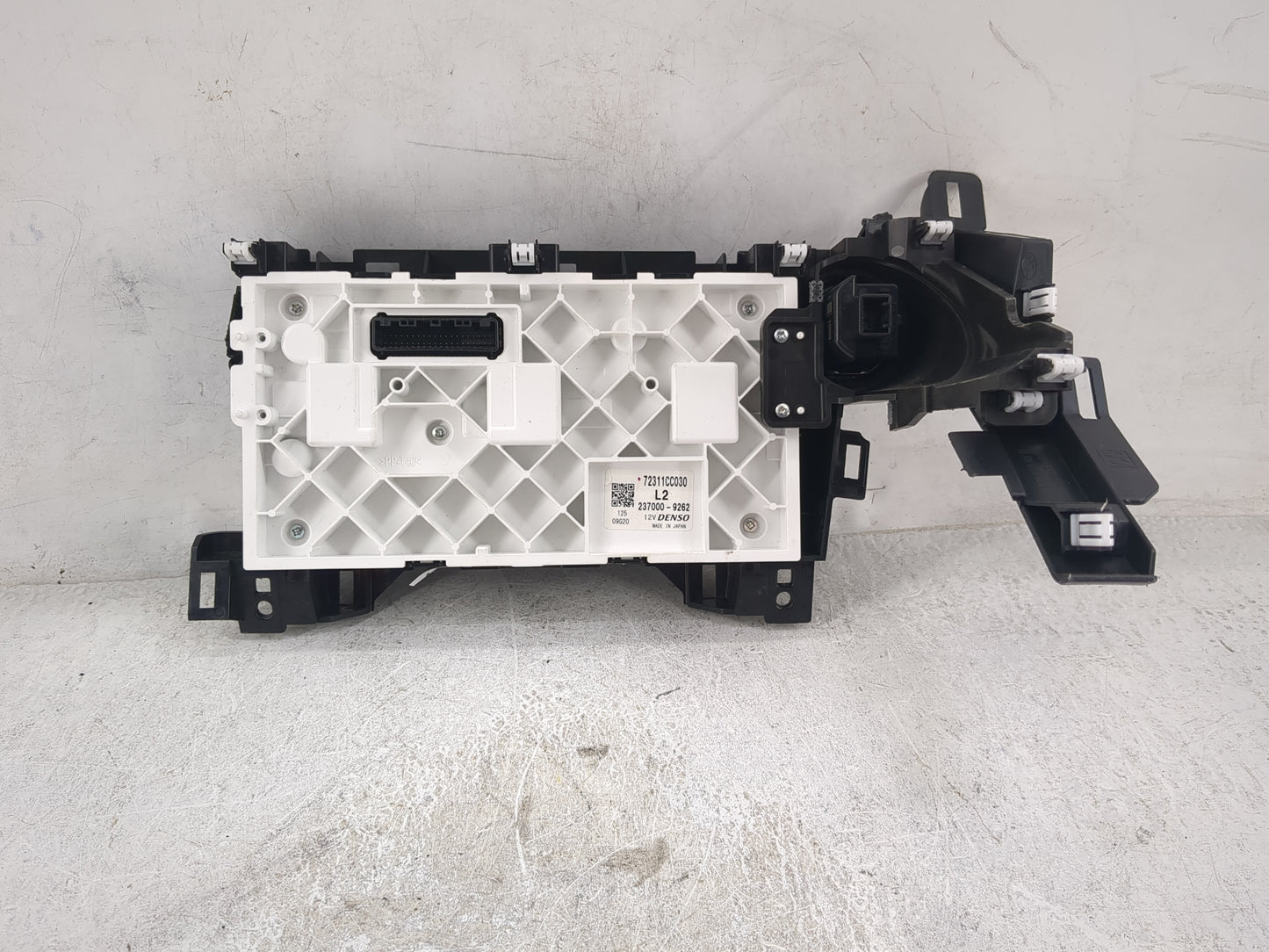 2022 Toyota Gr86 Climate Control Module Temperature AC/Heater Replacement P/N:72311CC030 2370009262 Fits OEM Used Auto Parts