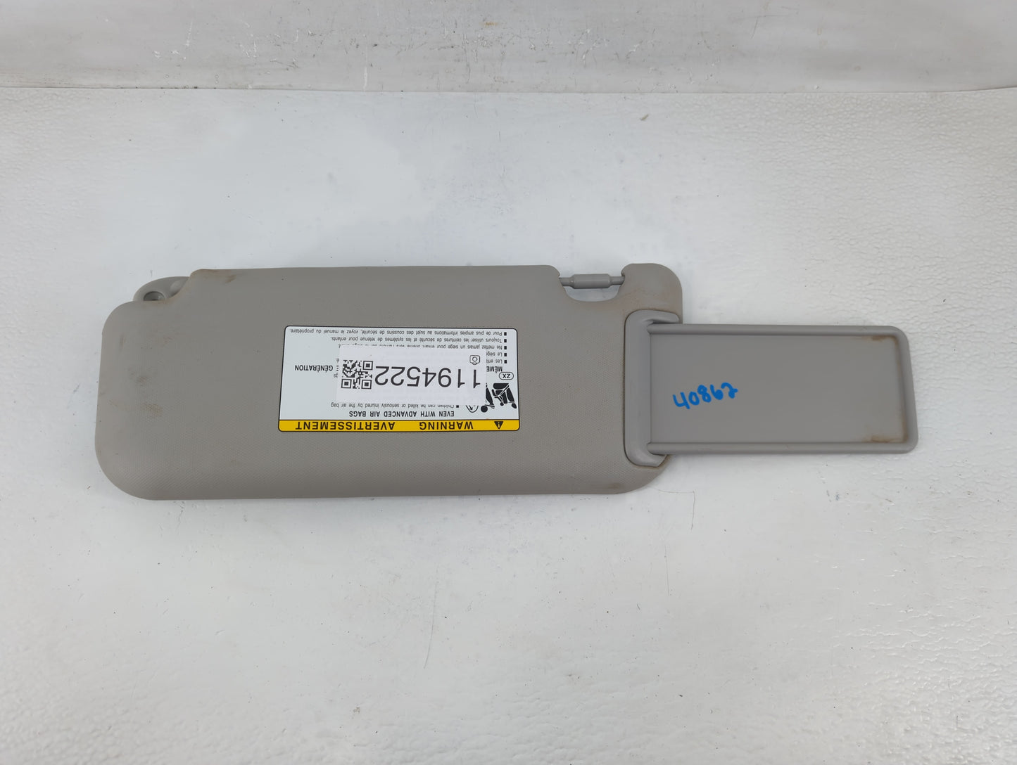 2023 Toyota Prius Sun Visor Shade Replacement Passenger Right Mirror Fits OEM Used Auto Parts - Oemusedautoparts1.com