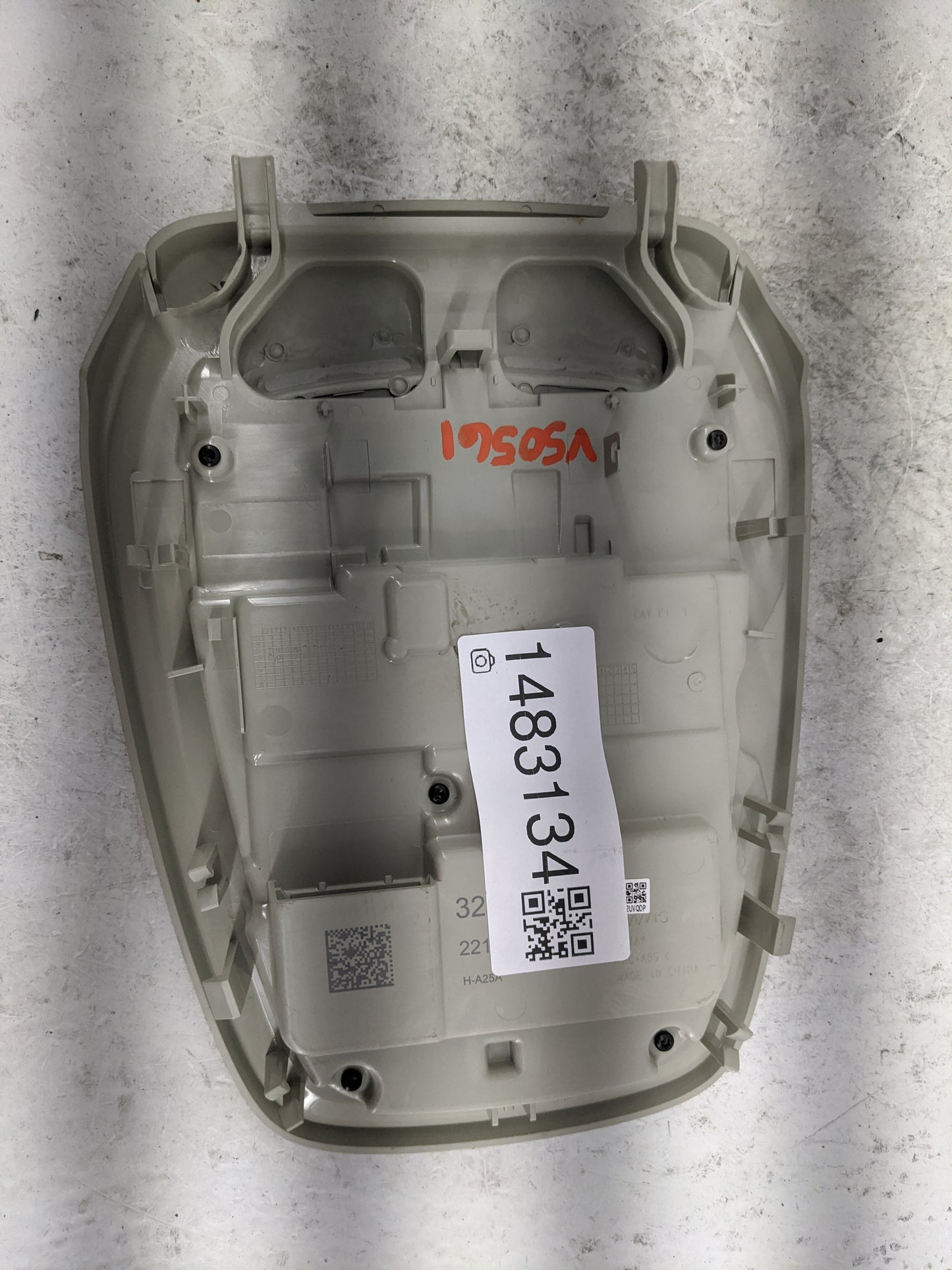 2023 Volvo S90 Overhead Roof Console Beige 1483134 - Oemusedautoparts1.com