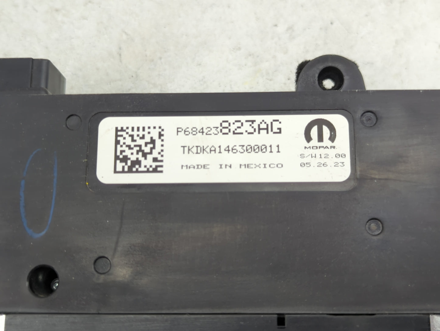 2023 Wagoneer Wagoneer Climate Control Module Temperature AC/Heater Replacement P/N:P68423823AG Fits OEM Used Auto Parts - O