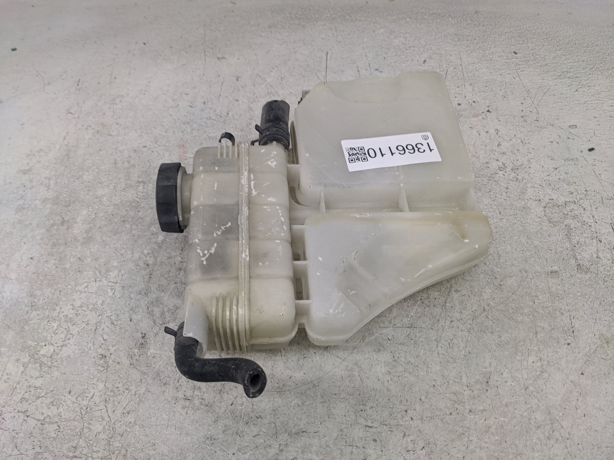 2016 Chevrolet Camaro Radiator Coolant Overflow Expansion Tank Bottle 1366110 - Oemusedautoparts1.com