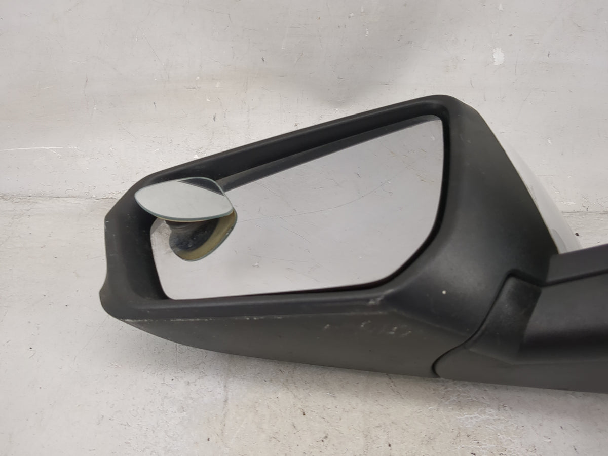 2018-2022 Chevrolet Equinox Driver Side View Mirror - Left Door Mirror OEM Used - Oemusedautoparts1.com
