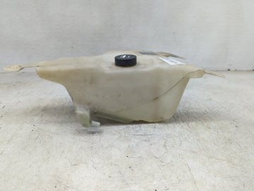 2003 Express 3500 Radiator Coolant Overflow Expansion Tank Bottle