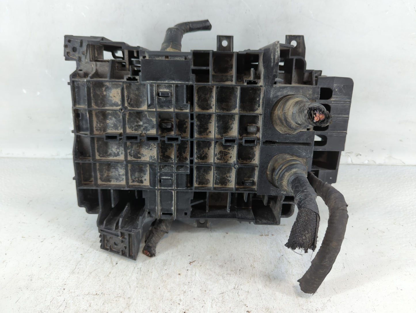 2024 Chevrolet Malibu Fusebox Fuse Box Panel Relay Module P/N:85114017 Fits OEM Used Auto Parts - Oemusedautoparts1.com