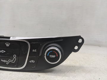 2019-2021 Chevrolet Malibu Climate Control Module Temperature AC/Heater Replacement P/N:84426651 737020000000X Fits OEM Used Auto Parts