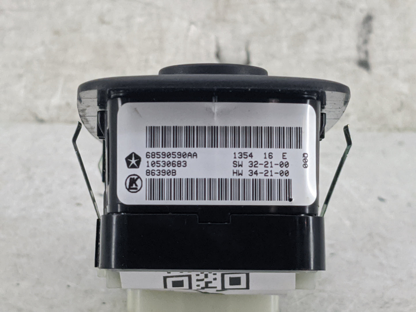 2022 Dodge Durango Master Power Window Switch Replacement Driver Side Left P/N:68590590AA 10530683, 86390B Fits OEM Used Aut
