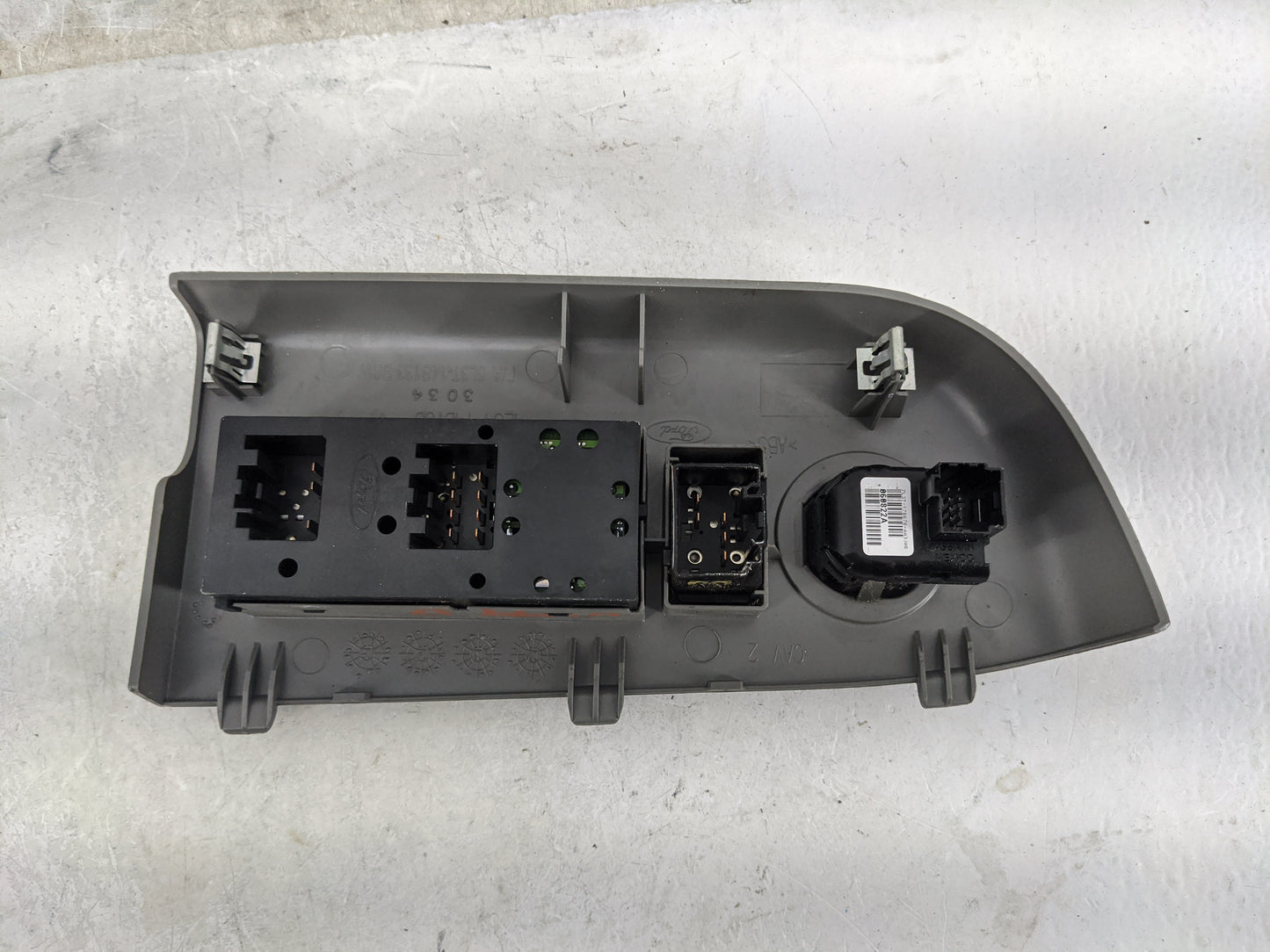 2020-2022 Ford Escape Master Power Window Switch Replacement Driver Side Left Fits Fits 2020 2021 2022 OEM Used Auto Parts -
