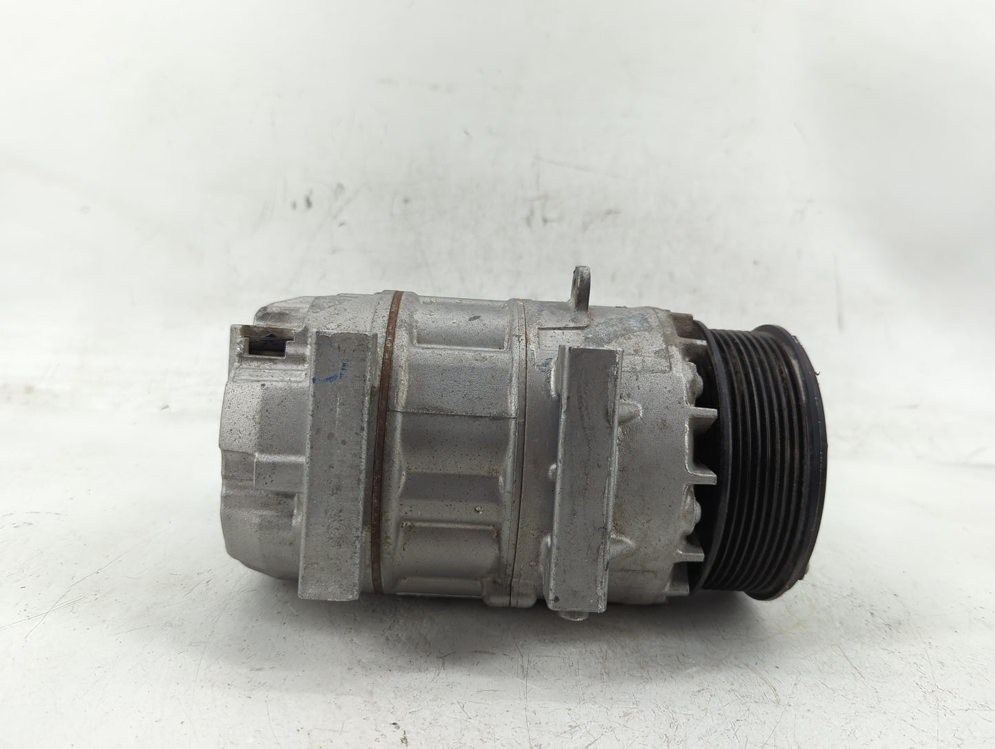 2024 Ford F-250 Super Duty Air Conditioning A/c Ac Compressor Oem - Oemusedautoparts1.com