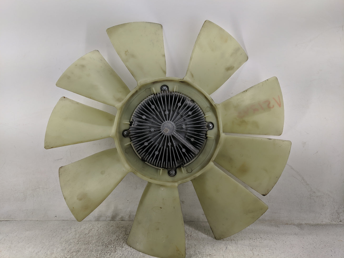 2024 Ford F250sd Radiator Cooling Fan Clutch - Oemusedautoparts1.com