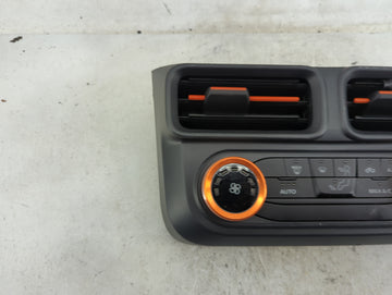 2024 Ford Maverick Climate Control Module Temperature AC/Heater Replacement P/N:NZ6T-18C612-JE Fits OEM Used Auto Parts