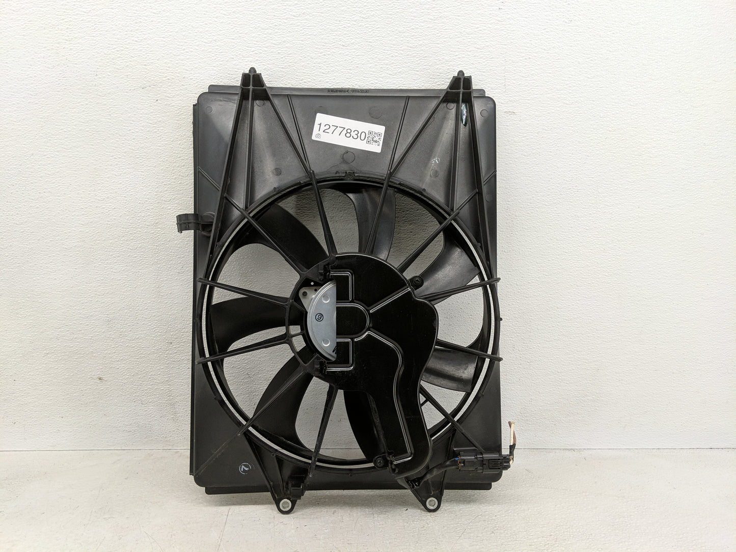 2024 Honda Passport Electric Radiator Cooling Fan Motor Assembly P/N:190155J6A01 Fits OEM Used Auto Parts - Oemusedautoparts