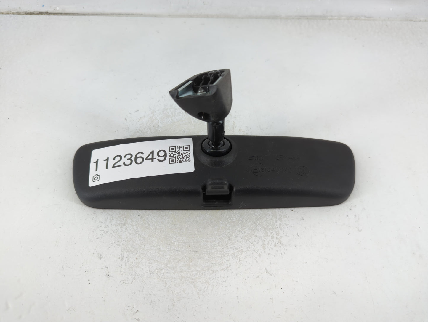 2021-2022 Hyundai Elantra Interior Rear View Mirror Replacement OEM P/N:E133049896 Fits Fits 2020 2021 2022 2023 OEM Used Au