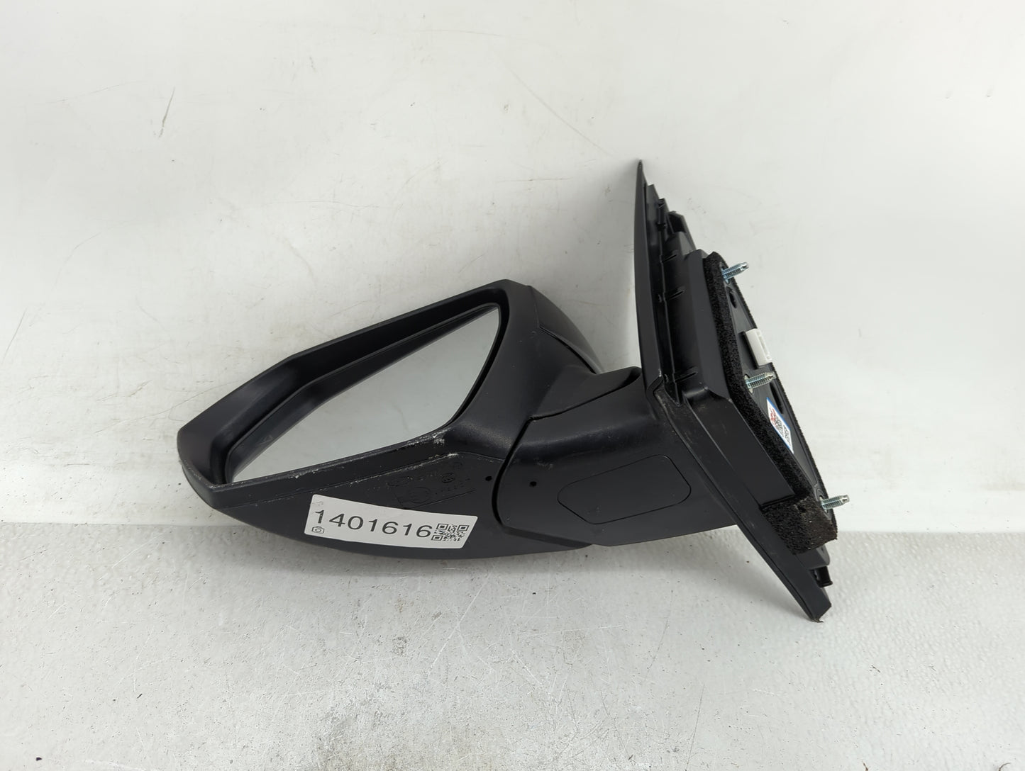 2021-2022 Hyundai Elantra Driver Side View Mirror - Left Door Mirror OEM Used - Oemusedautoparts1.com