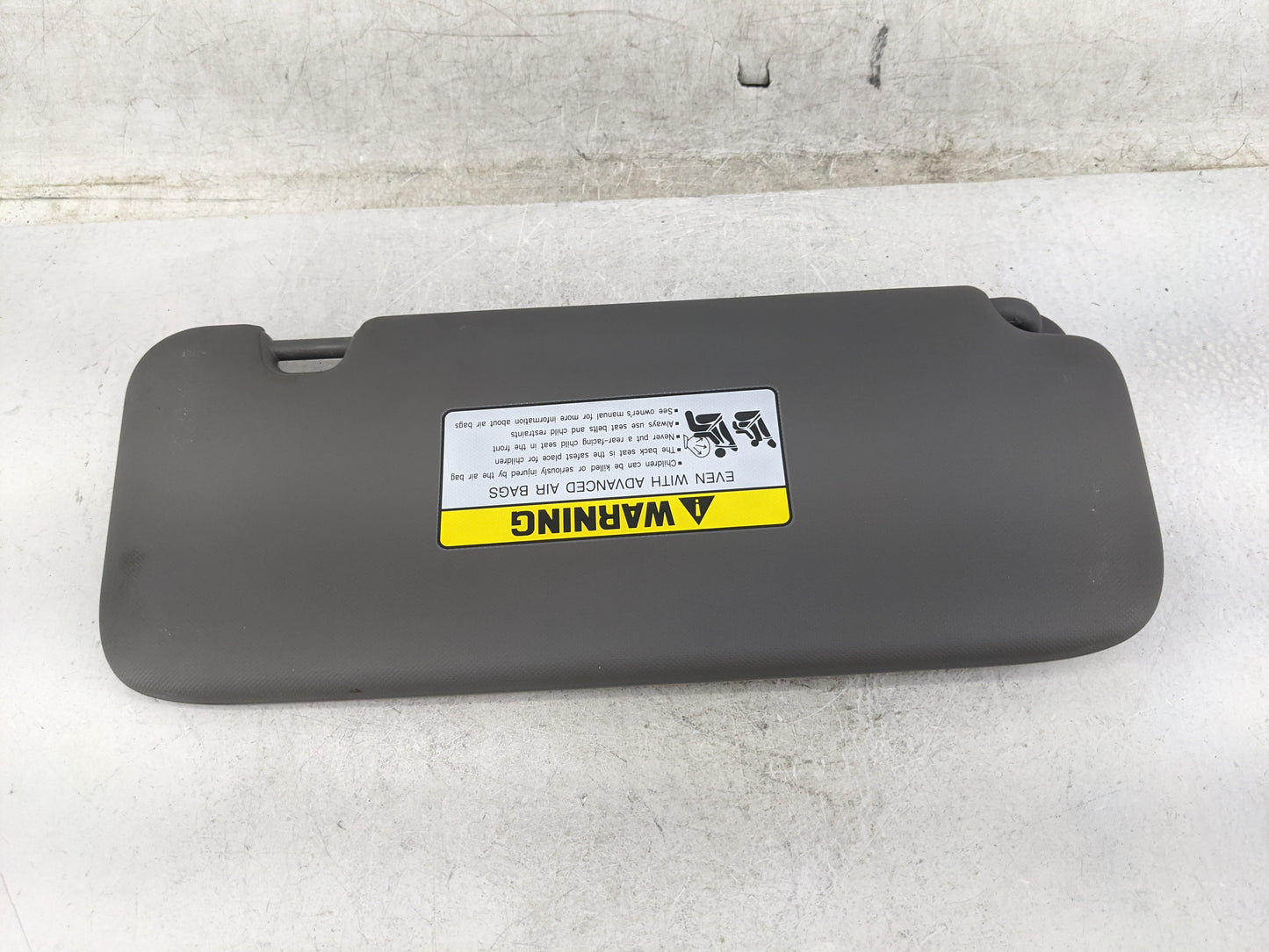 2024 Hyundai Elantra Sun Visor Shade Replacement Driver Left Mirror Fits OEM Used Auto Parts - Oemusedautoparts1.com