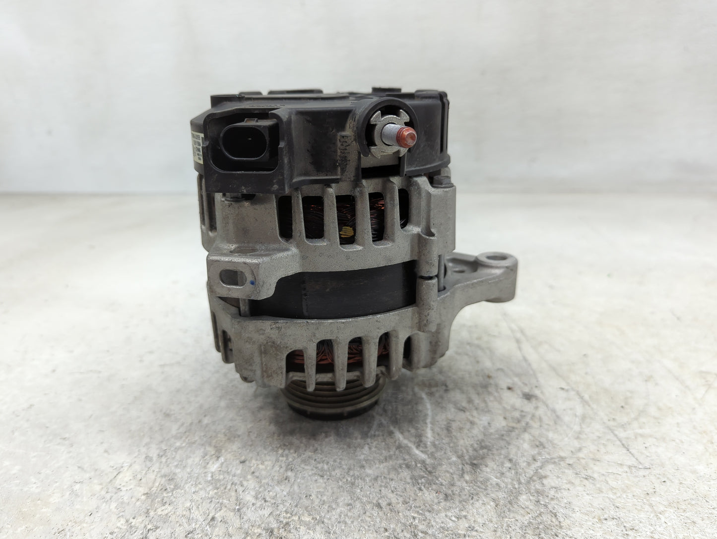 2022 Hyundai Kona Alternator Replacement Generator Charging Assembly Engine OEM P/N:37300-2J355 Fits Fits 2021 OEM Used Auto