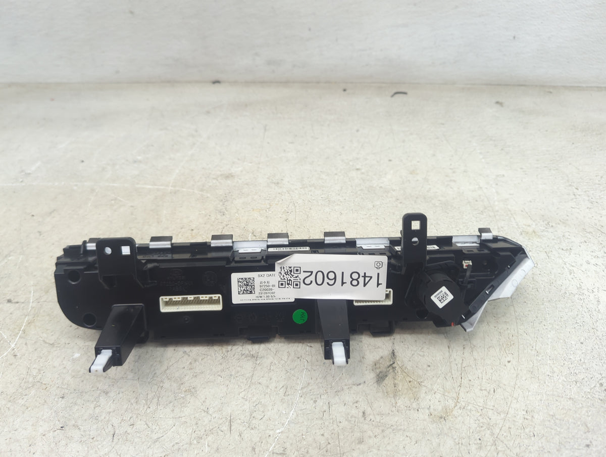 2024 Hyundai Kona Climate Control Module Temperature AC/Heater Replacement P/N:97250-BE Fits OEM Used Auto Parts - Oemusedau