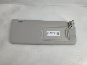 2024 Hyundai Santa Fe Sun Visor Shade Replacement Passenger Right Mirror Fits OEM Used Auto Parts