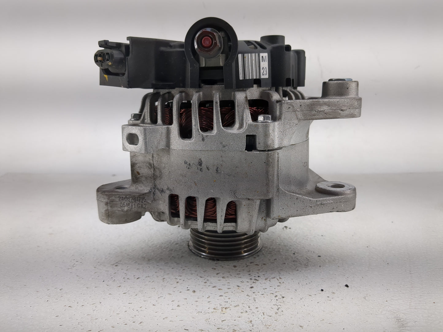 2020 Hyundai Venue Alternator Replacement Generator Charging Assembly Engine OEM P/N:37300-2M317 2715560 Fits OEM Used Auto