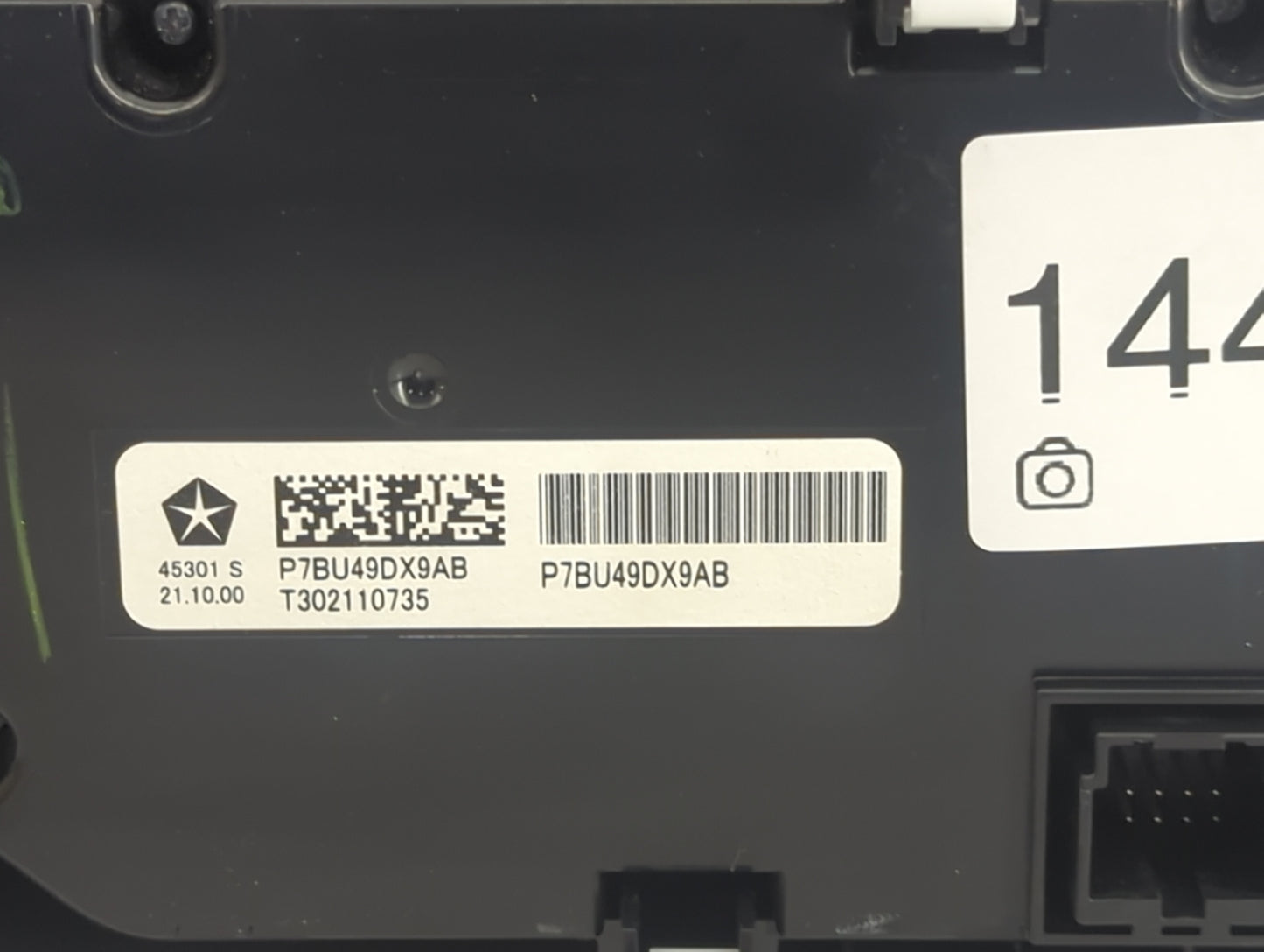 2021 Jeep Gladiator Climate Control Module Temperature AC/Heater Replacement P/N:P7BU49DX9AB Fits Fits 2022 OEM Used Auto Pa