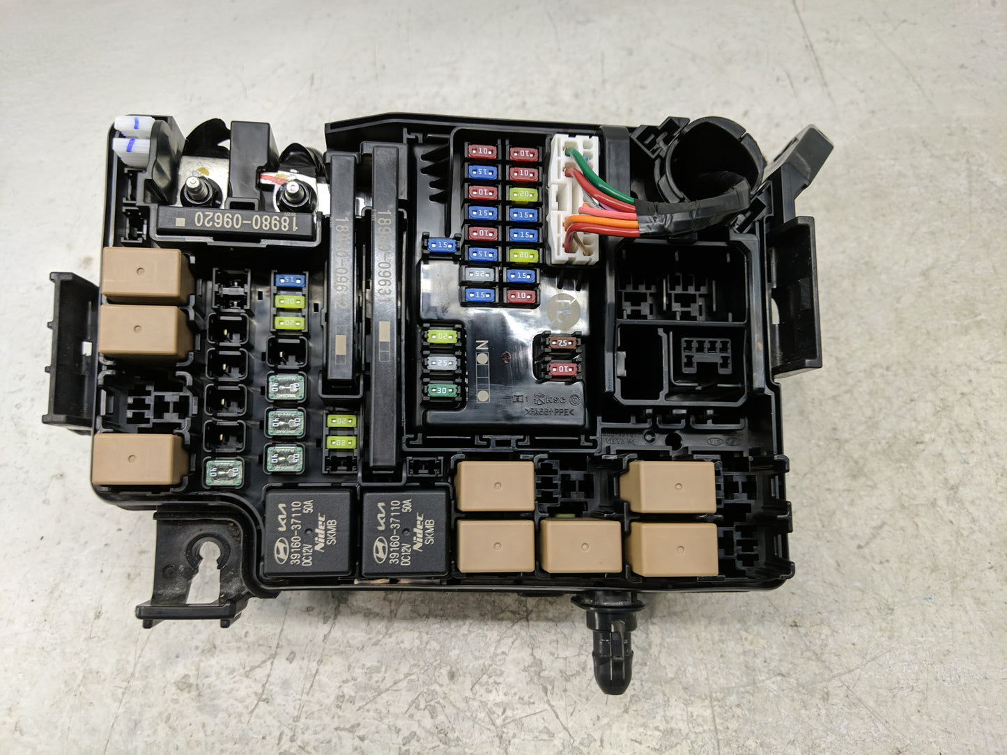 2022 Kia Forte Fusebox Fuse Box Panel Relay Module P/N:078M402 Fits OEM Used Auto Parts - Oemusedautoparts1.com