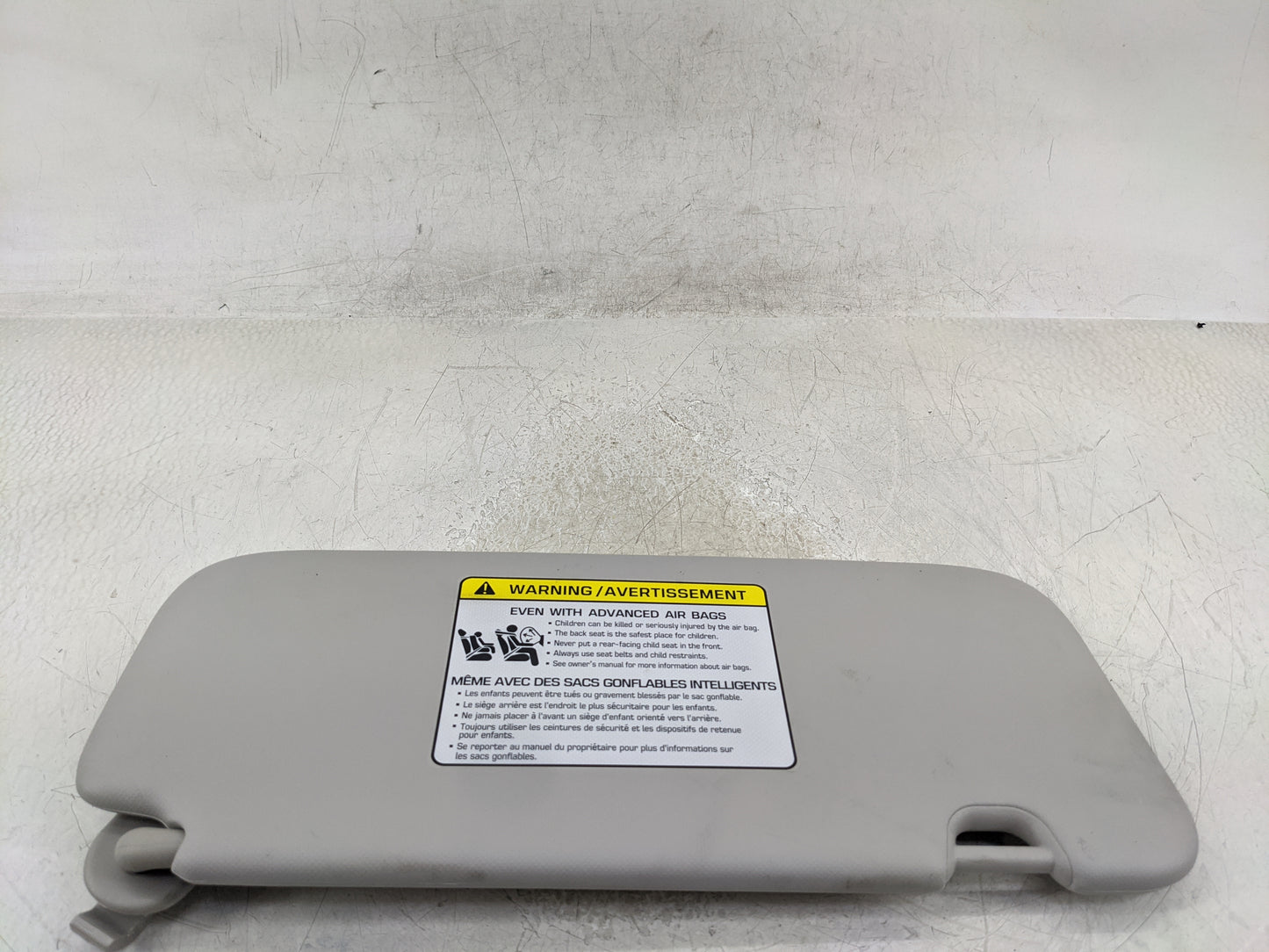 2022 Kia Forte Sun Visor Shade Replacement Driver Left Mirror Fits OEM Used Auto Parts - Oemusedautoparts1.com