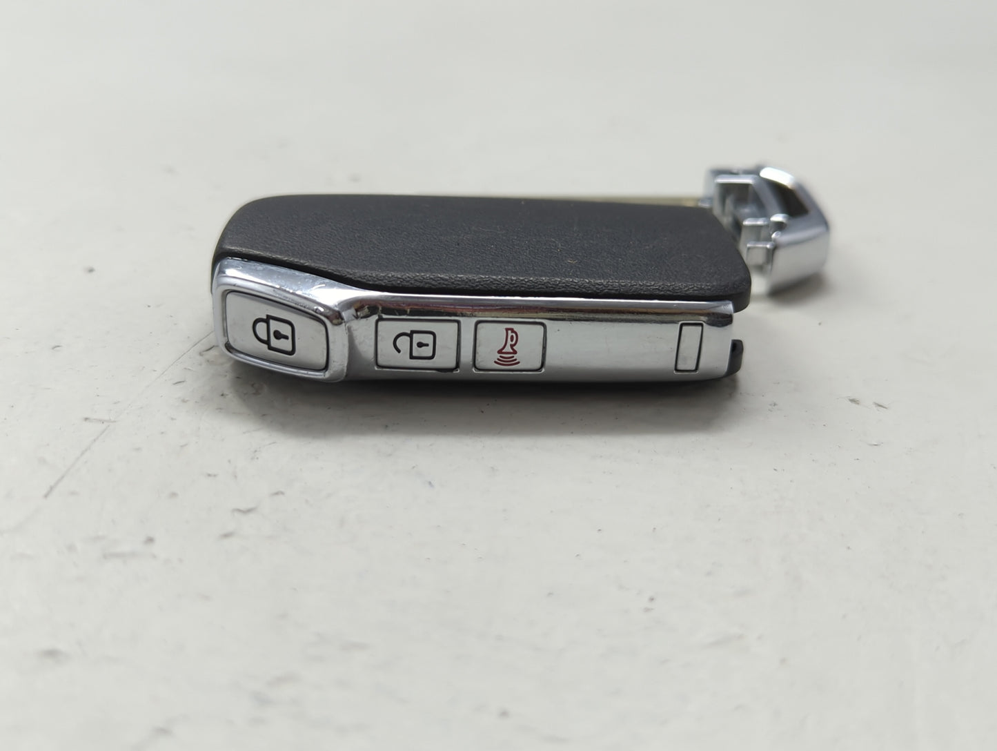 Kia Seltos Keyless Entry Remote Fob NYOSYEC5FOB1907 4 buttons - Oemusedautoparts1.com