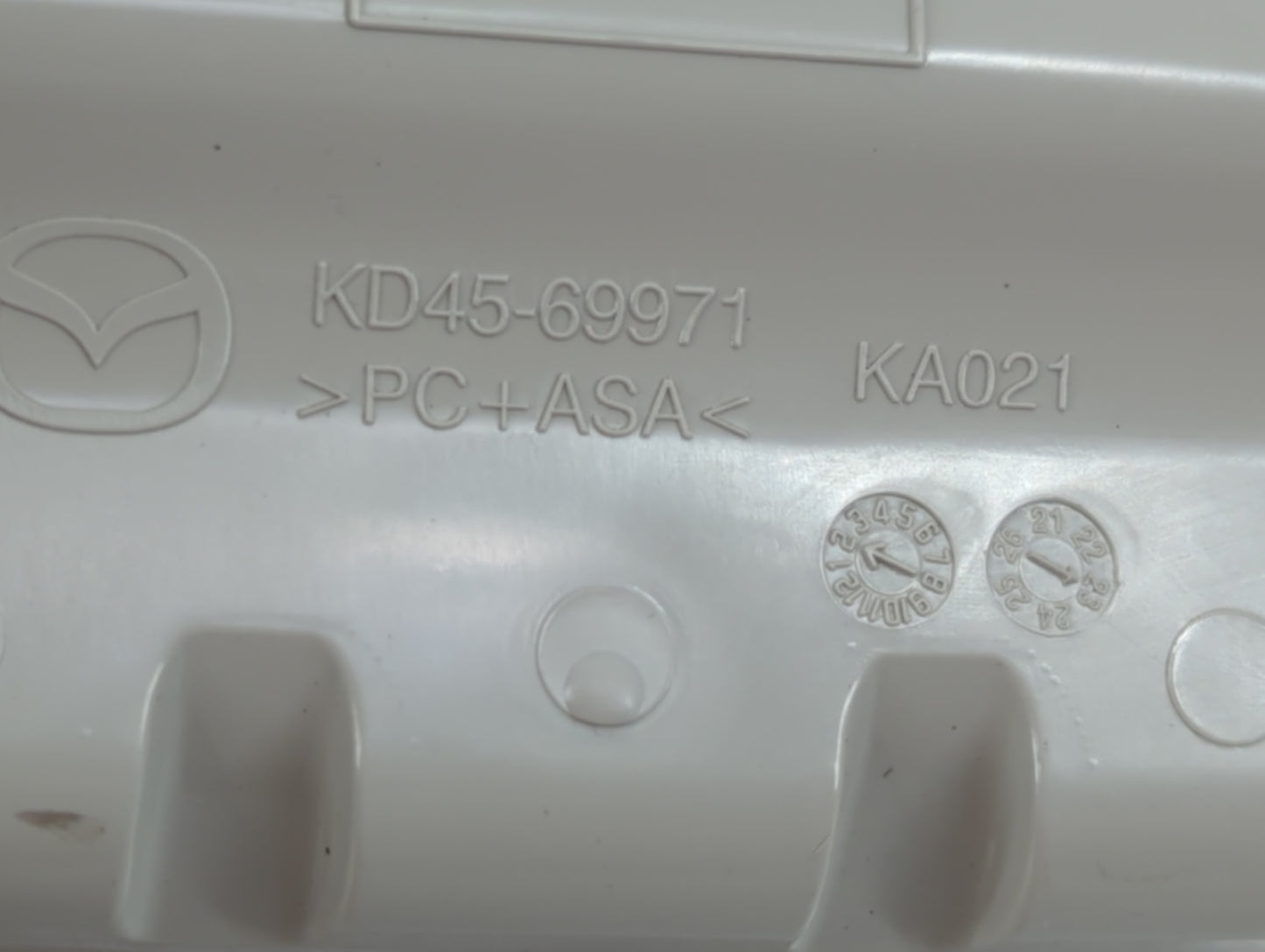 2024 Mazda Cx-5 Overhead Roof Console - Oemusedautoparts1.com
