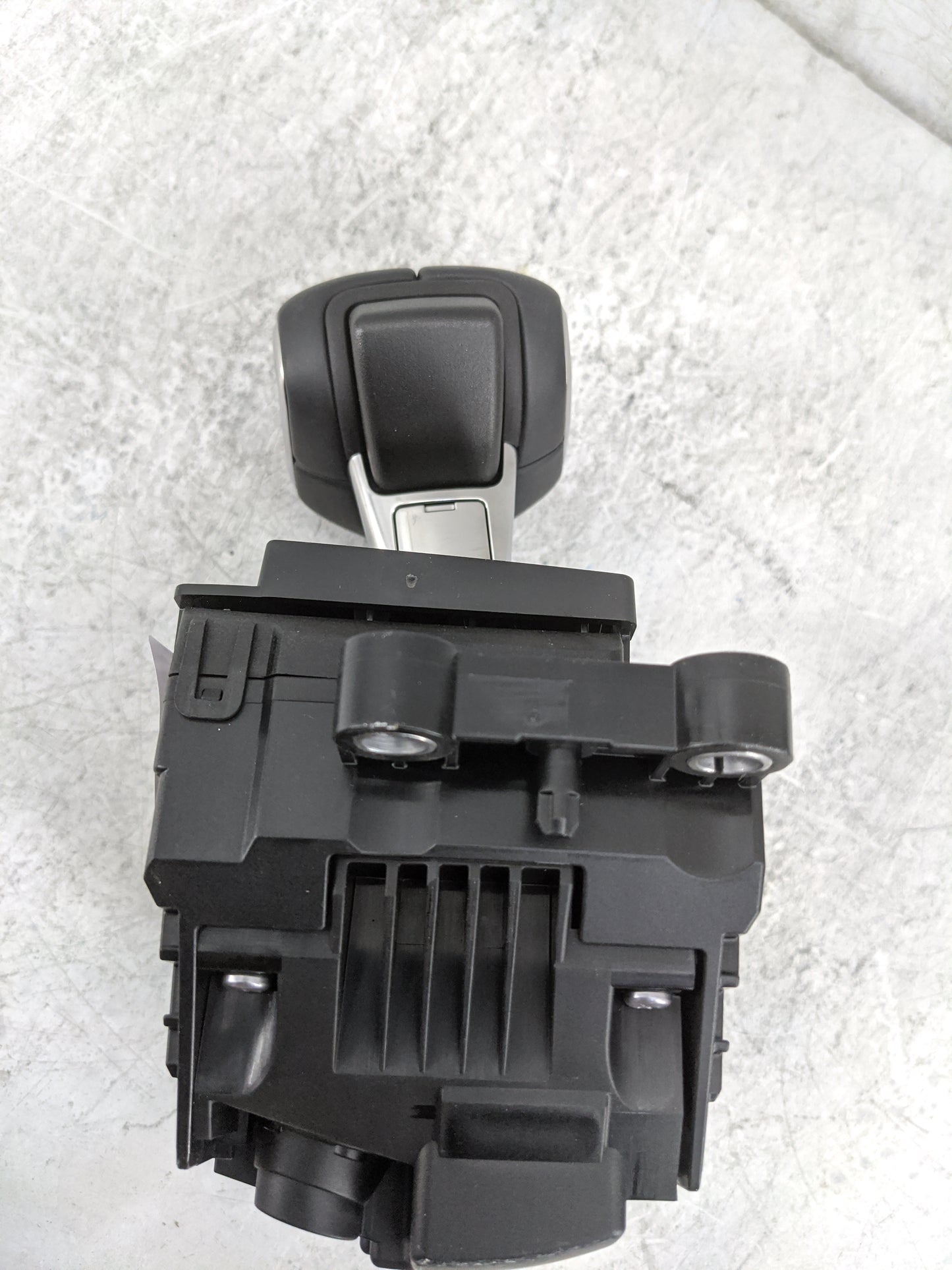 2024 Mazda Cx-90 Floor Console Assembly Shifter - Oemusedautoparts1.com