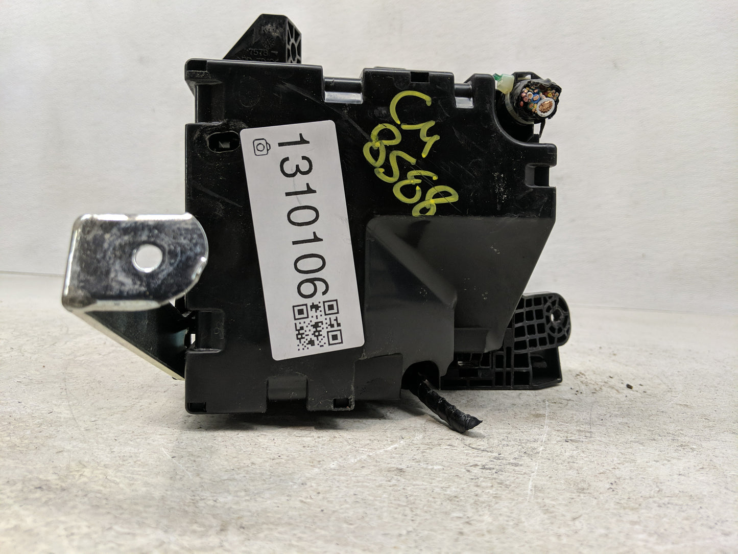 2014 Mitsubishi Mirage Fusebox Fuse Box Panel Relay Module Fits OEM Used Auto Parts - Oemusedautoparts1.com