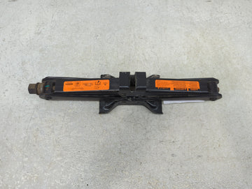 2024 Nissan Altima Spare Scissor Car Jack