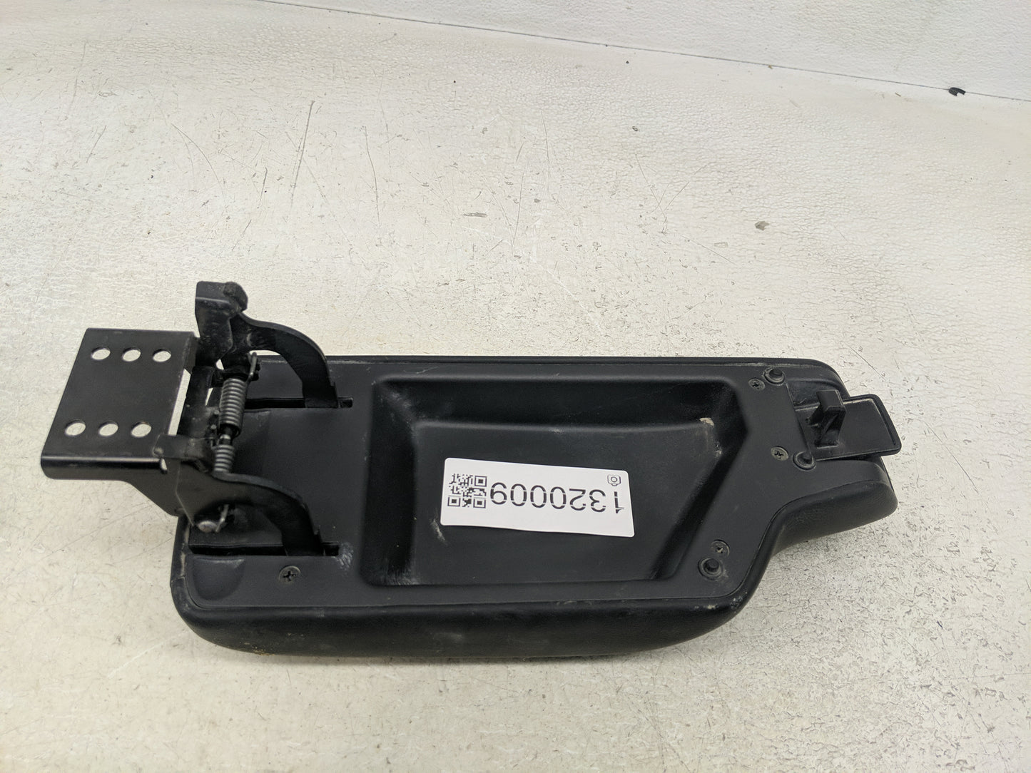 2024 Nissan Versa Center Console Armrest Cover Lid Fits OEM Used Auto Parts - Oemusedautoparts1.com