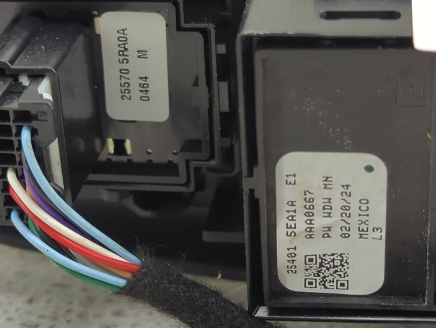 2020-2022 Nissan Versa Master Power Window Switch Replacement Driver Side Left P/N:25570 5RA0A Fits Fits 2020 2021 2022 OEM