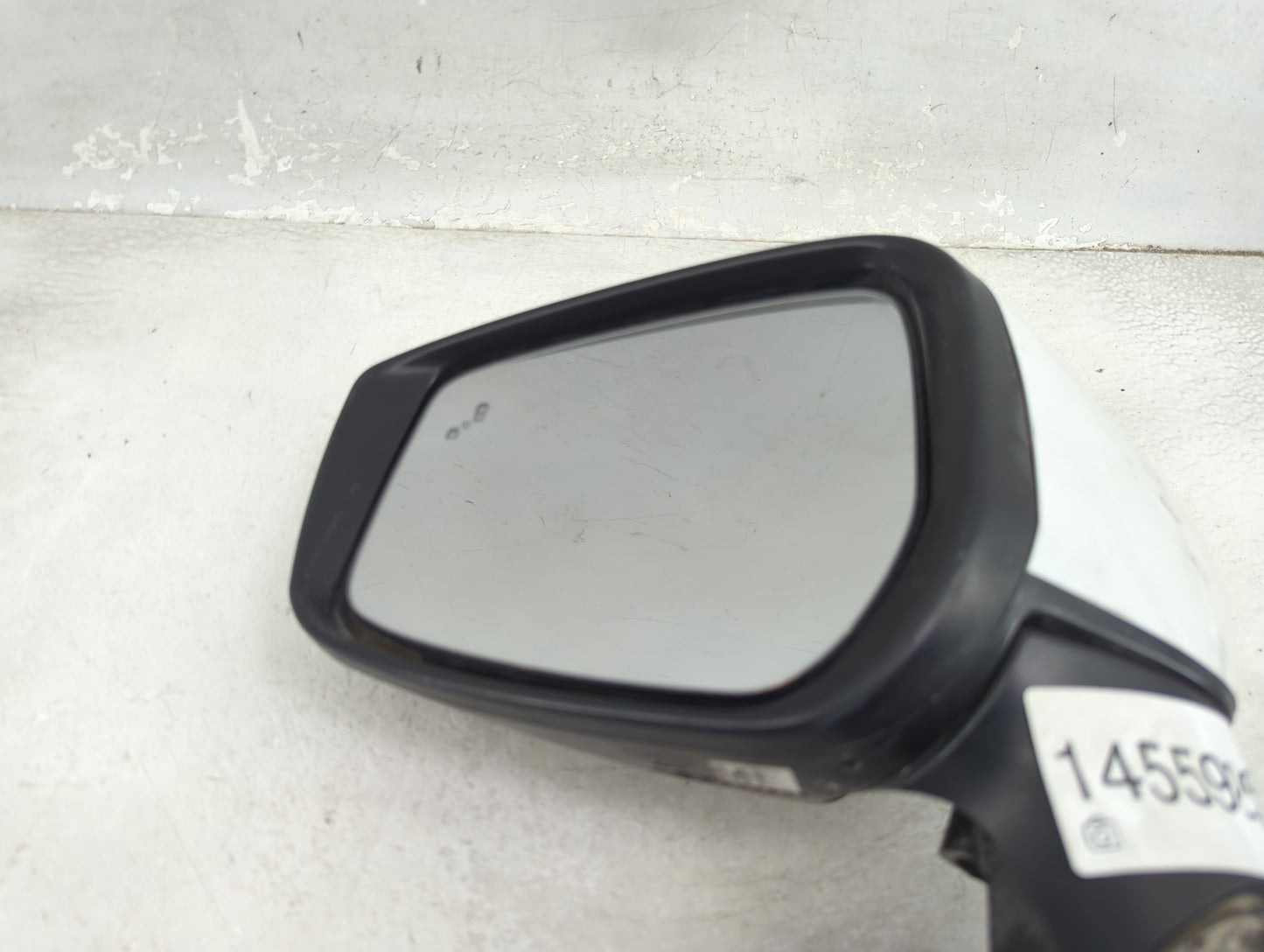 2020-2022 Nissan Versa Driver Side View Mirror - Left Door Mirror OEM Used - Oemusedautoparts1.com