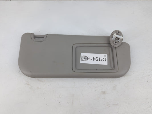 2019-2022 Toyota Rav4 Sun Visor Shade Replacement Passenger Right Mirror Fits Fits 2019 2020 2021 2022 OEM Used Auto Parts