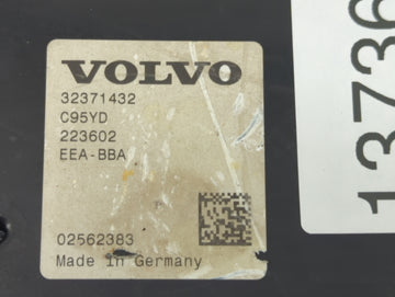 2024 Volvo S60 PCM Engine Control Computer ECU ECM PCU OEM P/N:EEA-BBA 223602, C95YD, 32371432 Fits OEM Used Auto Parts