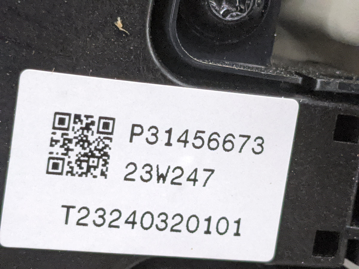 2024 Volvo Xc40 Radio AM FM Cd Player Receiver Replacement P/N:23W247 P31456673 Fits OEM Used Auto Parts - Oemusedautoparts1