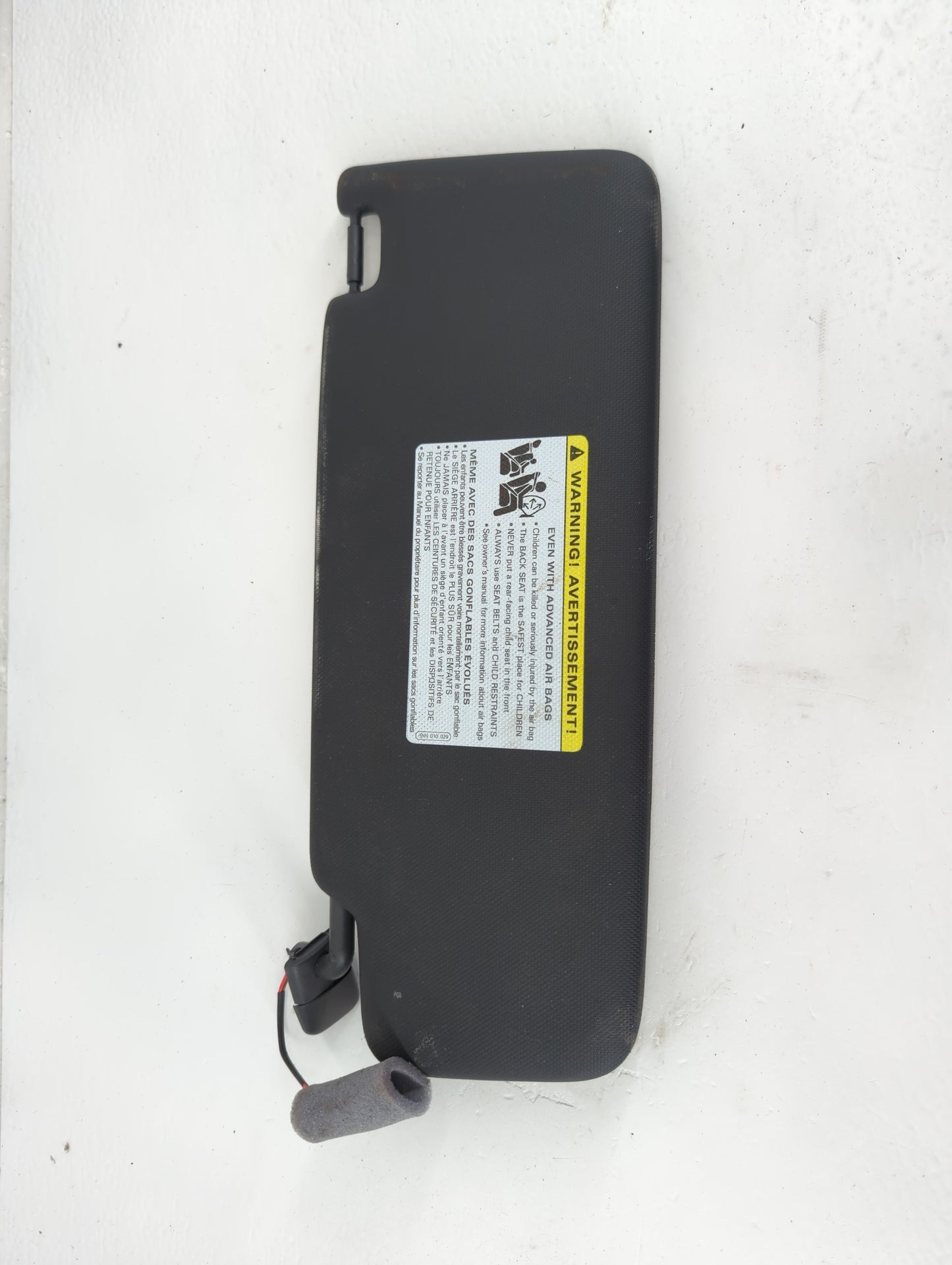 2025 Audi Q3 Sun Visor Shade Replacement Driver Left Mirror Fits OEM Used Auto Parts - Oemusedautoparts1.com