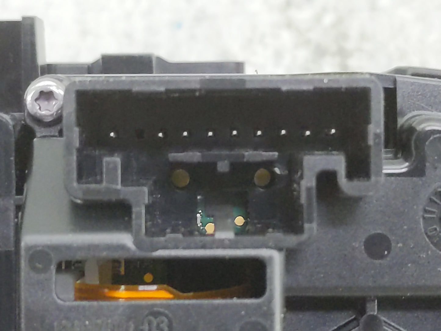 2025 Audi Q5 Floor Console Assembly Shifter - Oemusedautoparts1.com