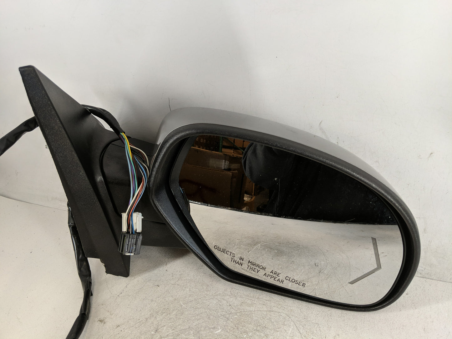 2025 Chevrolet Trax Side Mirror Replacement Passenger Right View Door Mirror P/N:20756879 Fits OEM Used Auto Parts - Oemused
