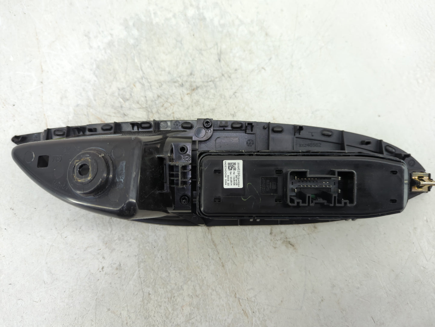 2025 Chevrolet Trax Master Power Window Switch Replacement Driver Side Left P/N:23326296 Fits OEM Used Auto Parts - Oemuseda