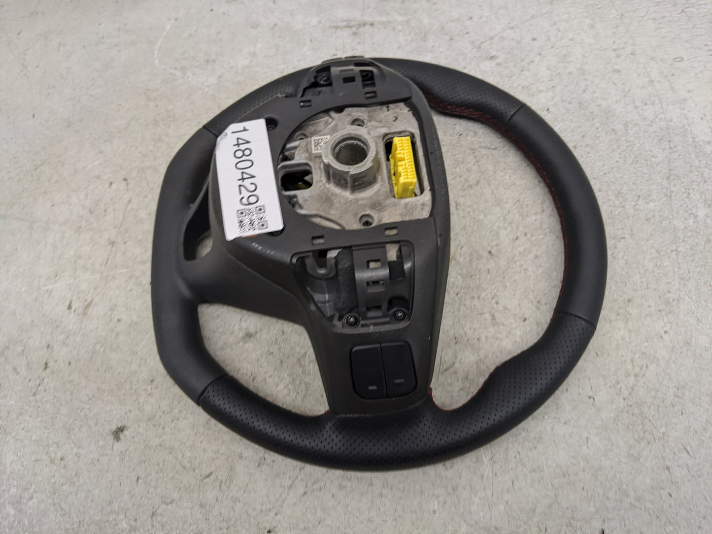 2025 Chevrolet Trax Steering Wheel Oem Black - Oemusedautoparts1.com