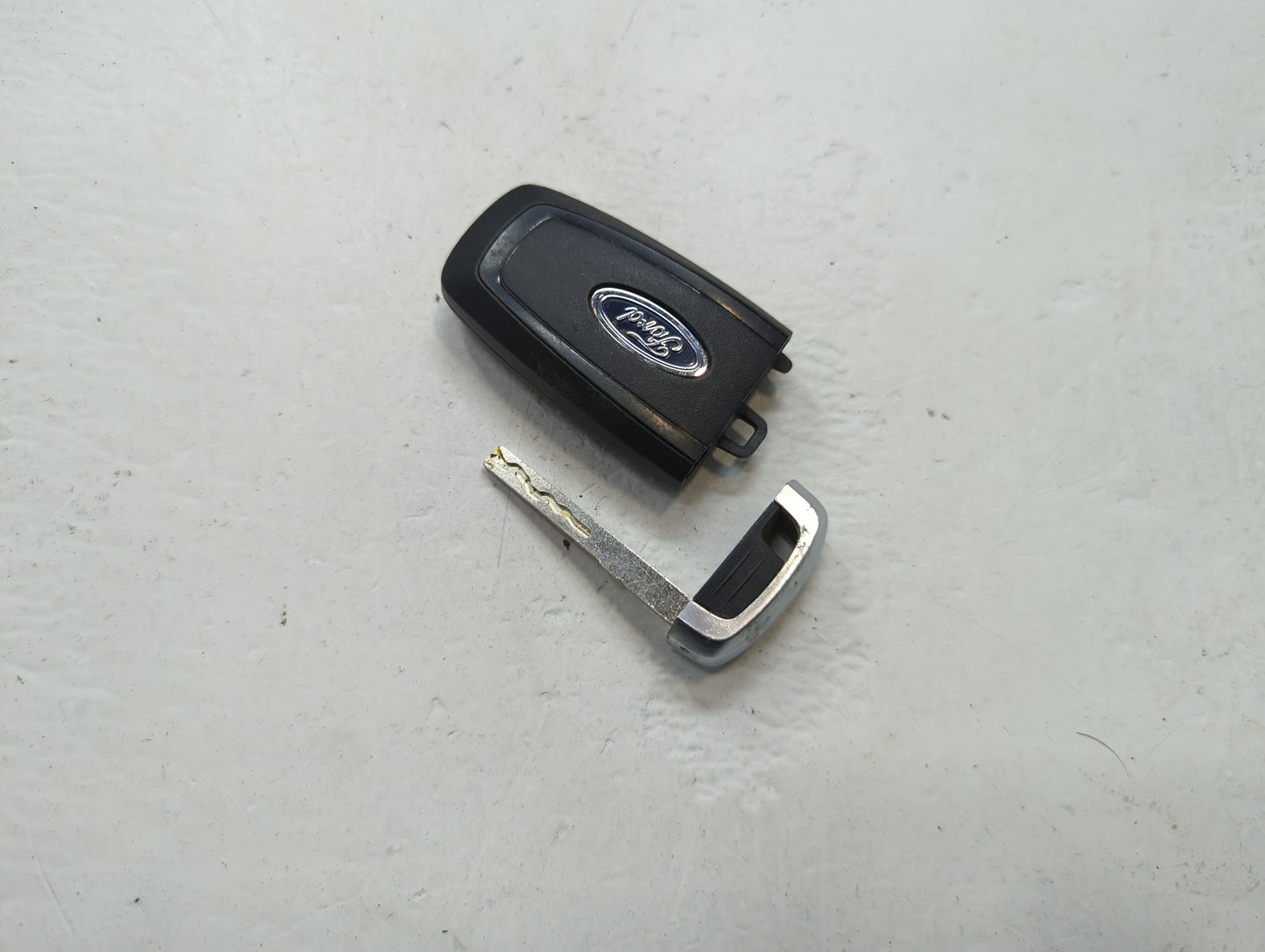 Ford F-250 Super Duty Keyless Entry Remote Fob M3N-A3C108397 PC3T-15K601-BB - Oemusedautoparts1.com